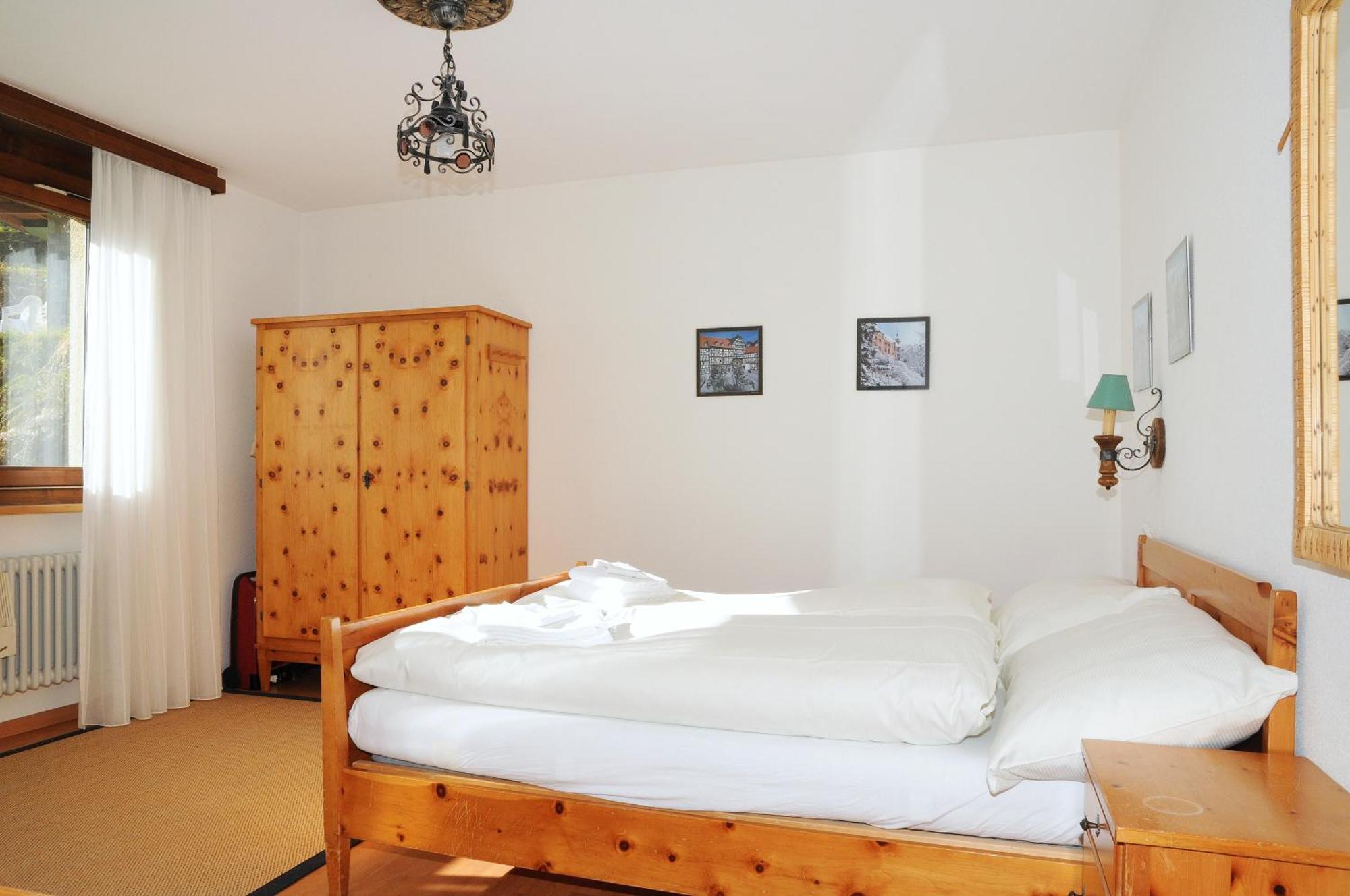 Alpenhaus Bettmeralp Rom bilde
