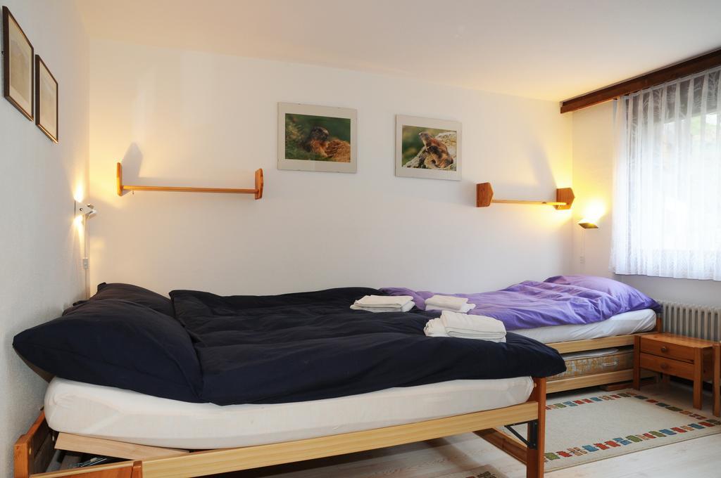 Alpenhaus Bettmeralp Rom bilde